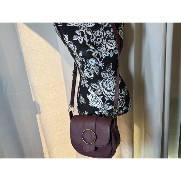 Burgundy Mauve Brass HW Vegan Hobo Crossbody Purse 10x9x3 DisneyBound Bag - Picture 2 of 11